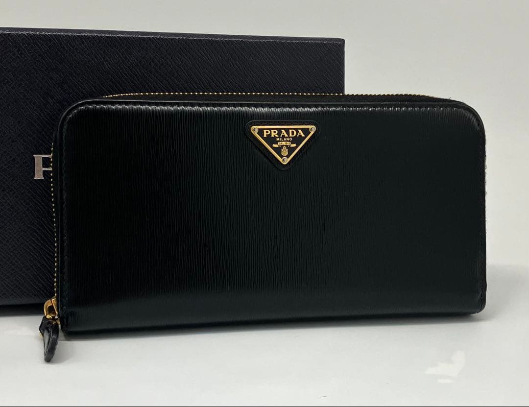 ⭐️ 極美品 プラダ ヴィッテロ ムーブ ラウンド ジップ 長財布 ブラック