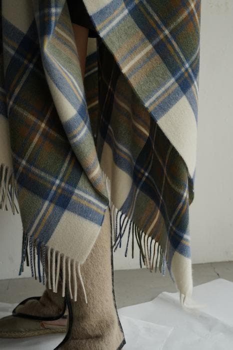 2/10限定値下　レア　cristaseya　カシミヤ　チェック　ポンチョ