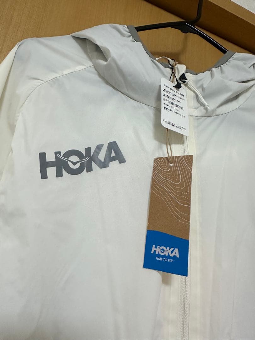 Hokaoneone ホカオネオネ　ランニング　ウィンドブレーカー　ホワイト　M