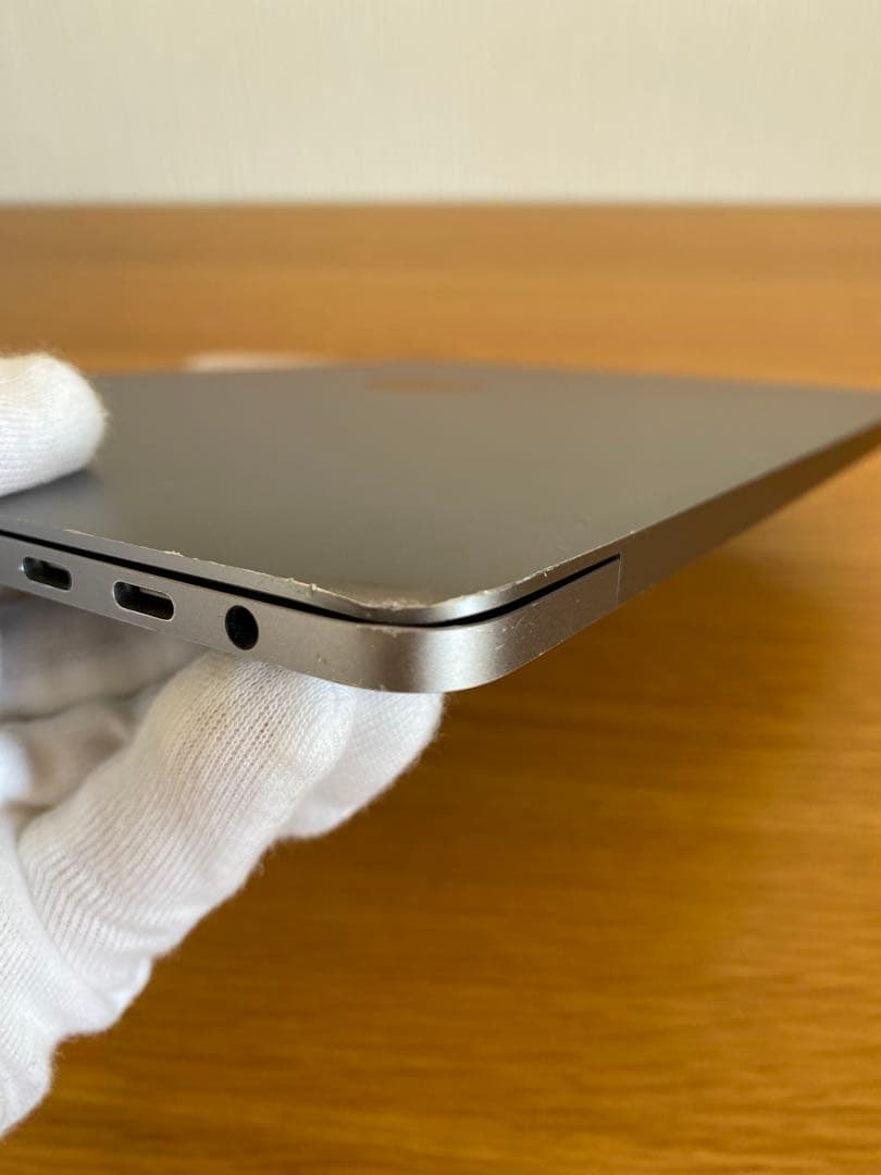 MacBook Pro 2020 高性能 1TB大容量　　MacBook本体