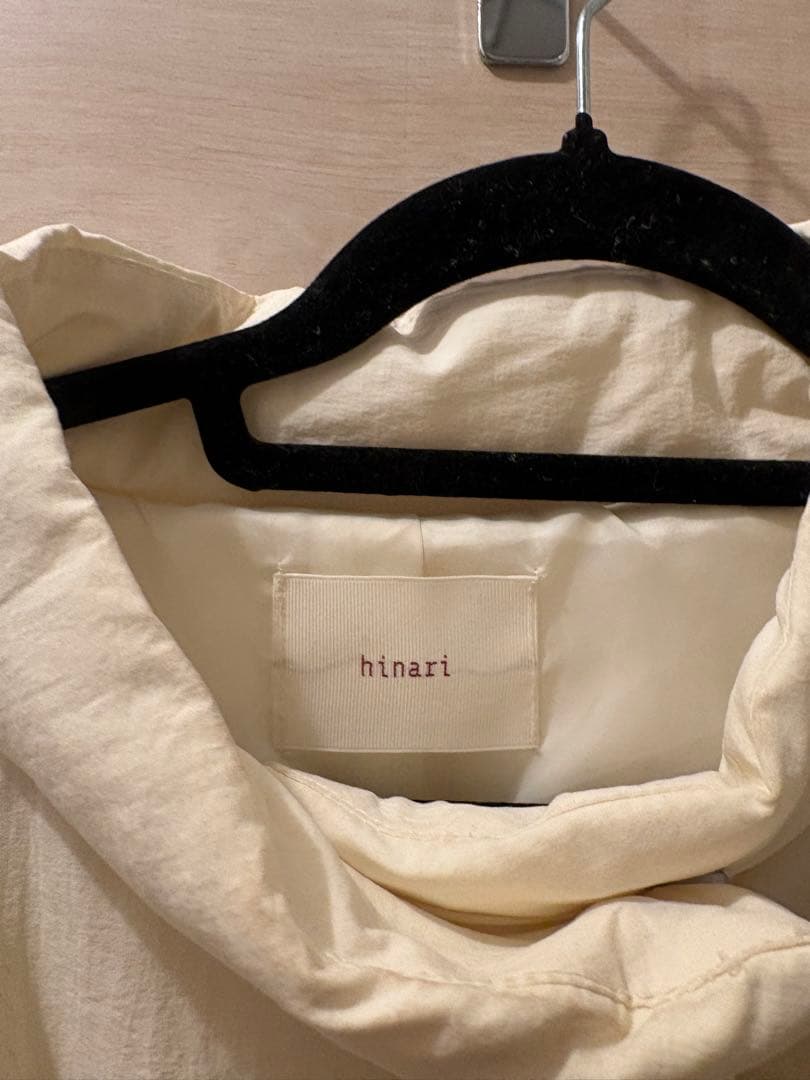 hinari アイボリー ダウンジャケット