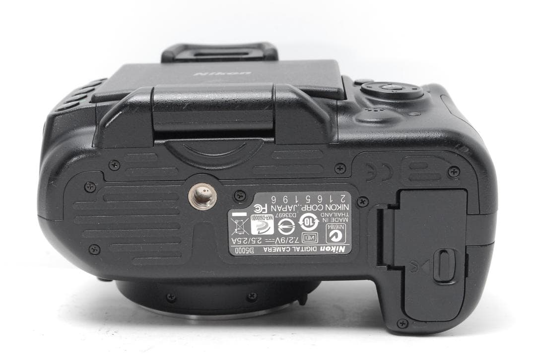 【バリアングル液晶搭載のエントリーモデル】Nikon D5000　スマホ転送