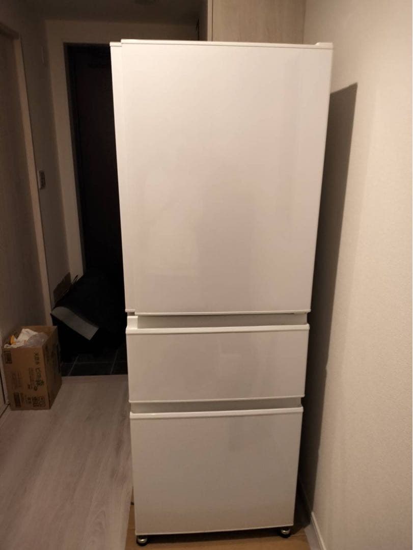 冷凍冷蔵庫　製氷機能付き　2021年製　三菱電機　330L MR-C33F-W