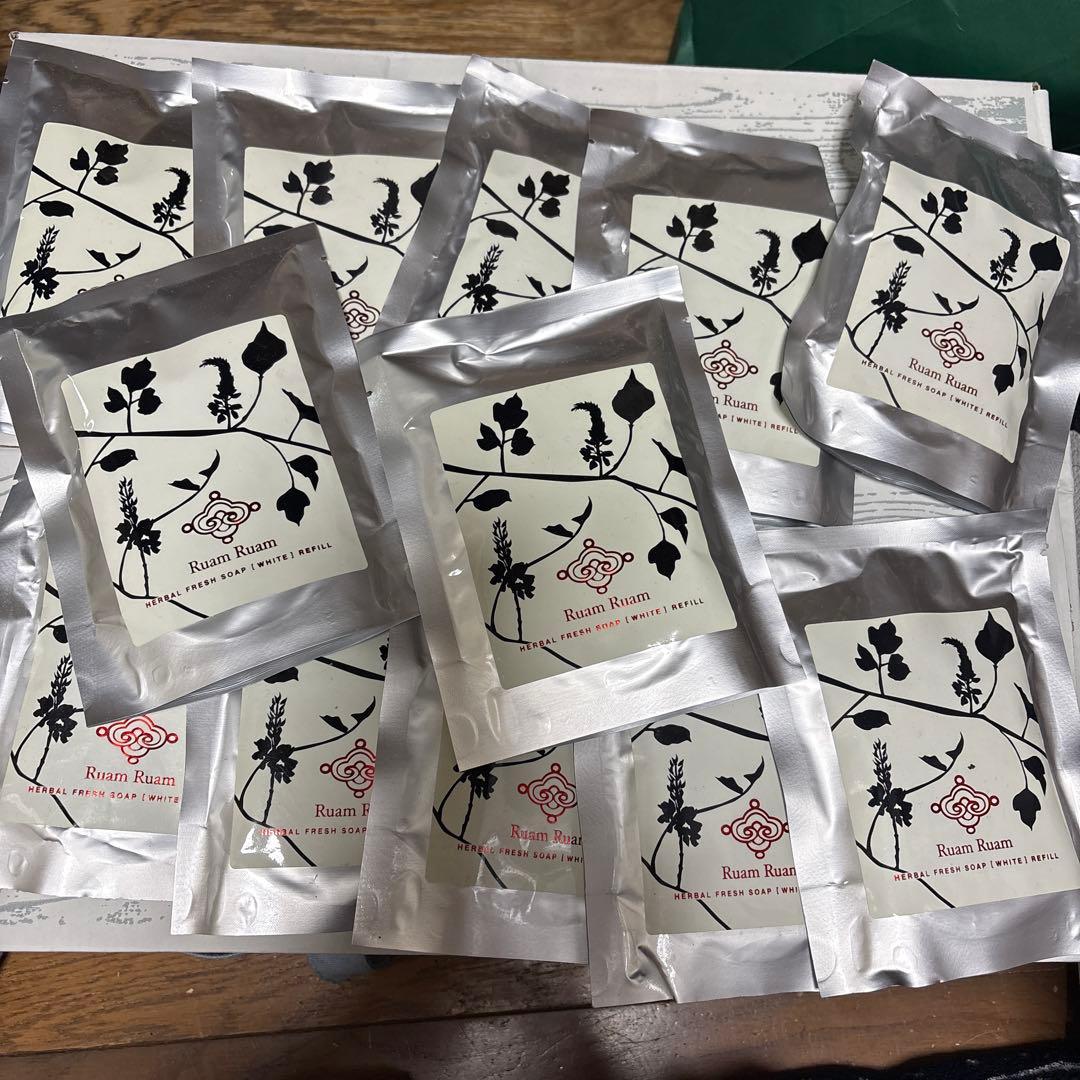 Ruam Ruam ハーバルフレッシュソープ リフィル 12個(ポットつき)