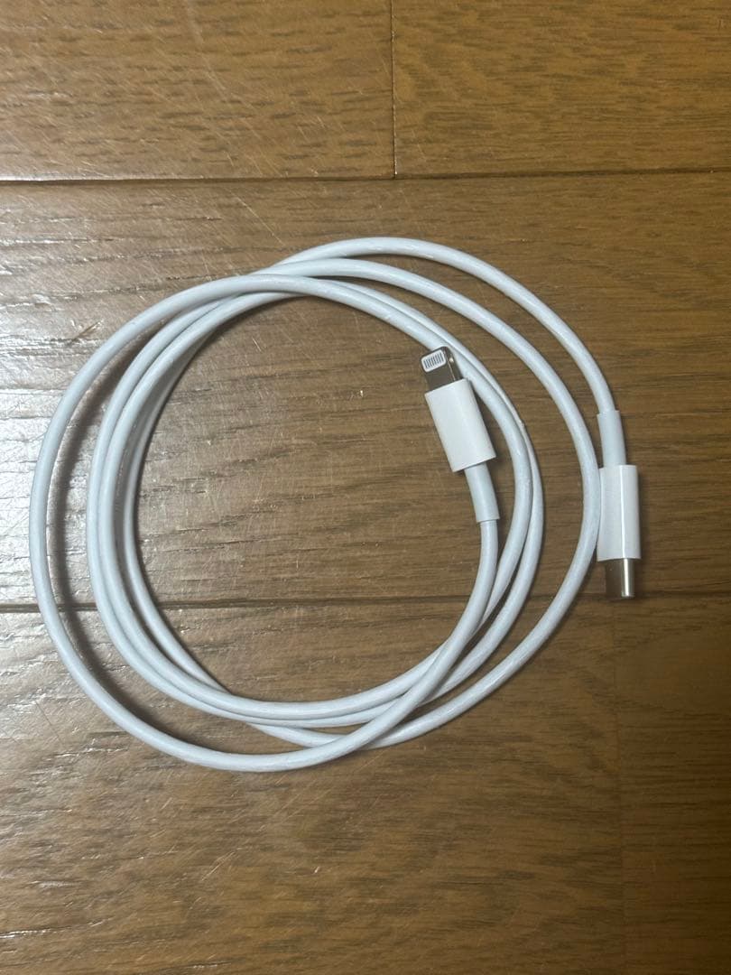 Apple AirPods Pro 箱