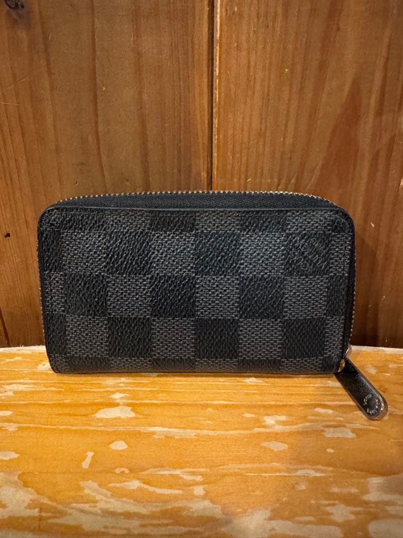 S*✨様 ルイヴィトン　グラフィット　 ケース　中古