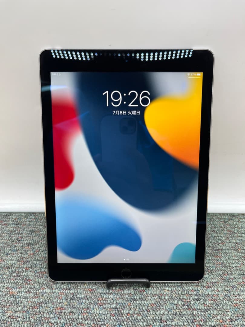 【感動品】iPad Air2　Wi-Fi+Cellular　simフリー　848