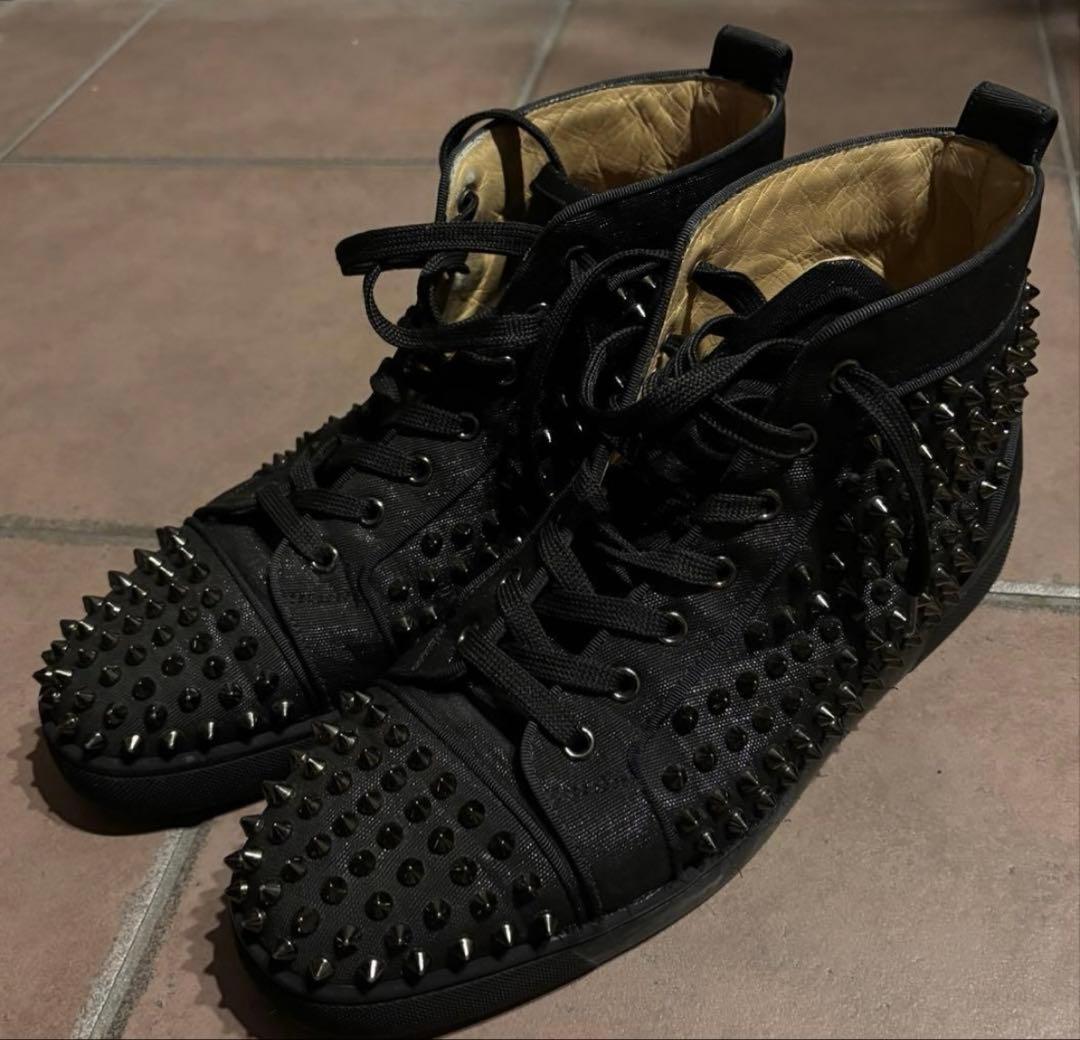 ルブタン ハイカットスニーカー