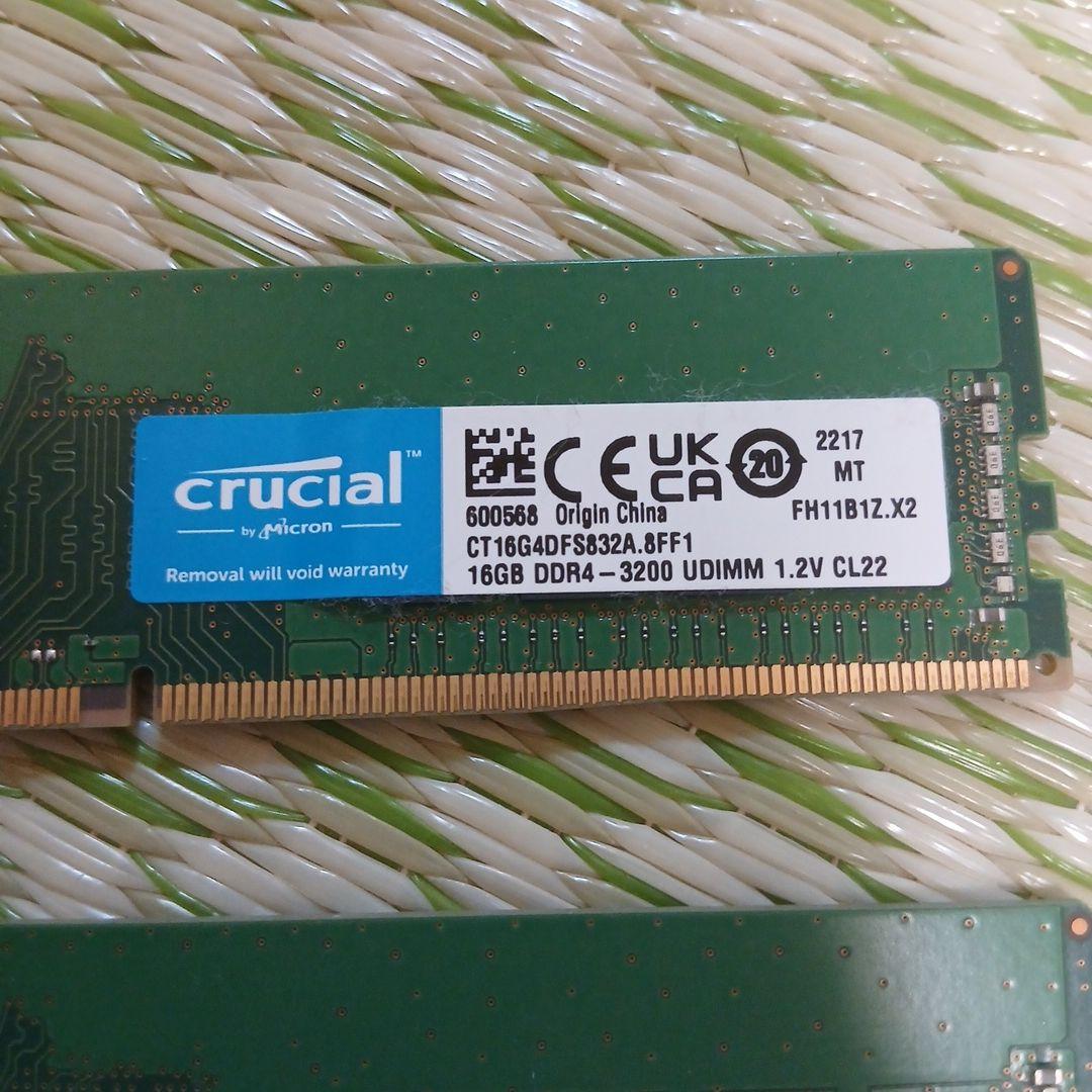 Crucial 16GBx2 DDR4-3200 UDIMM メモリ