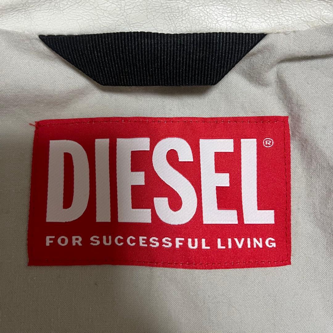 DIESEL 中華新年モデル クラック加工 ホワイト レザー ジャケット