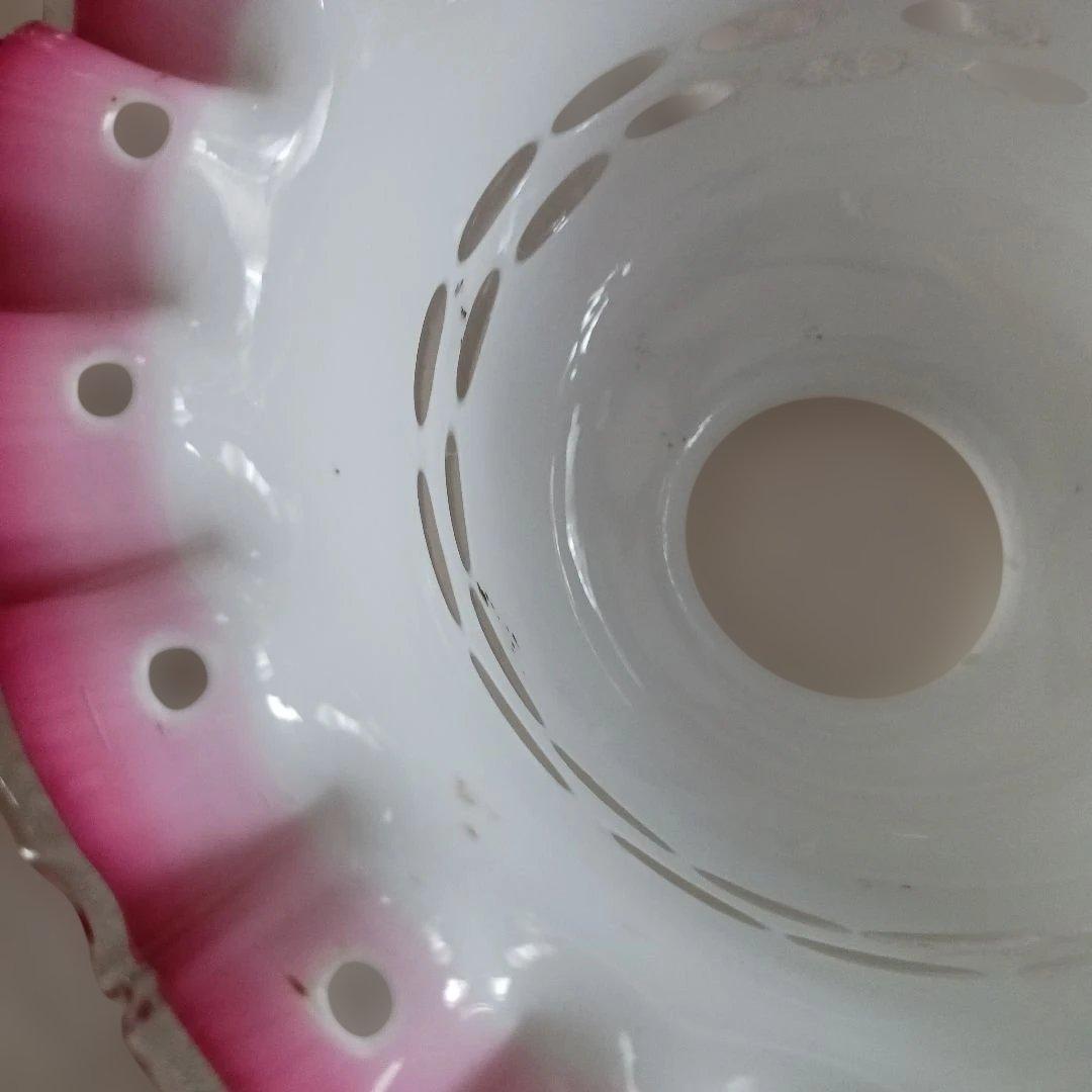 ピンクフリルガラスシェード　アンティーク