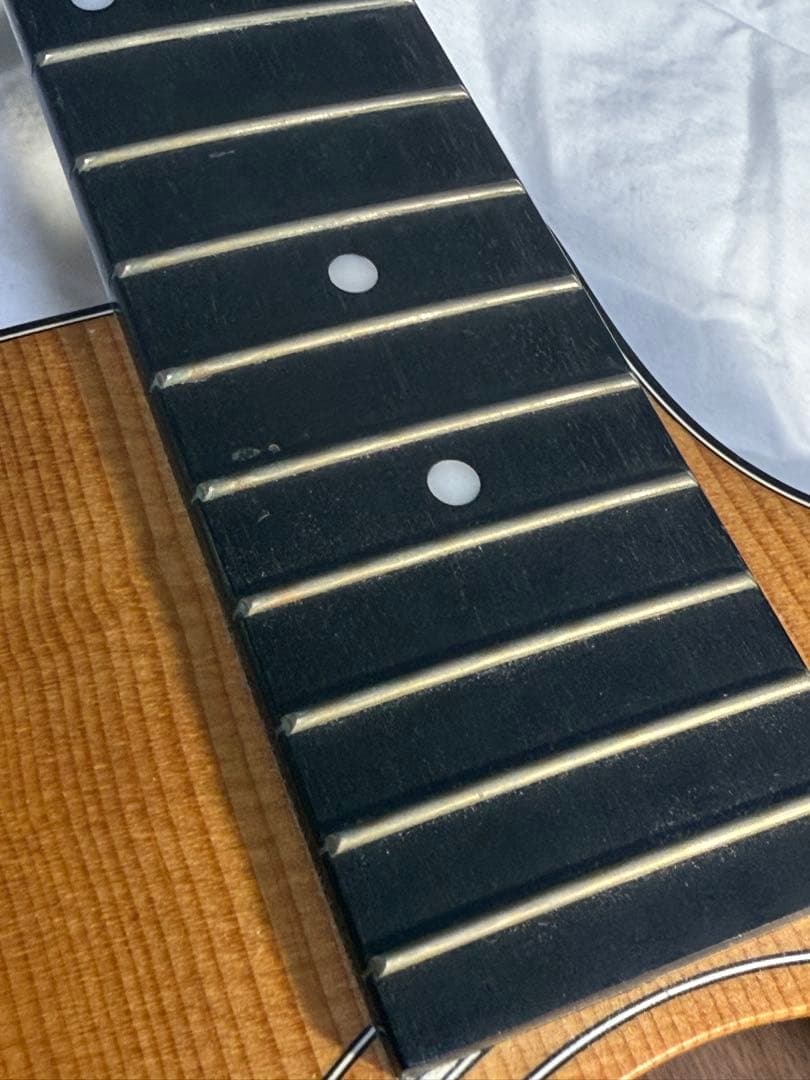 Taylor エレアコ　114ce