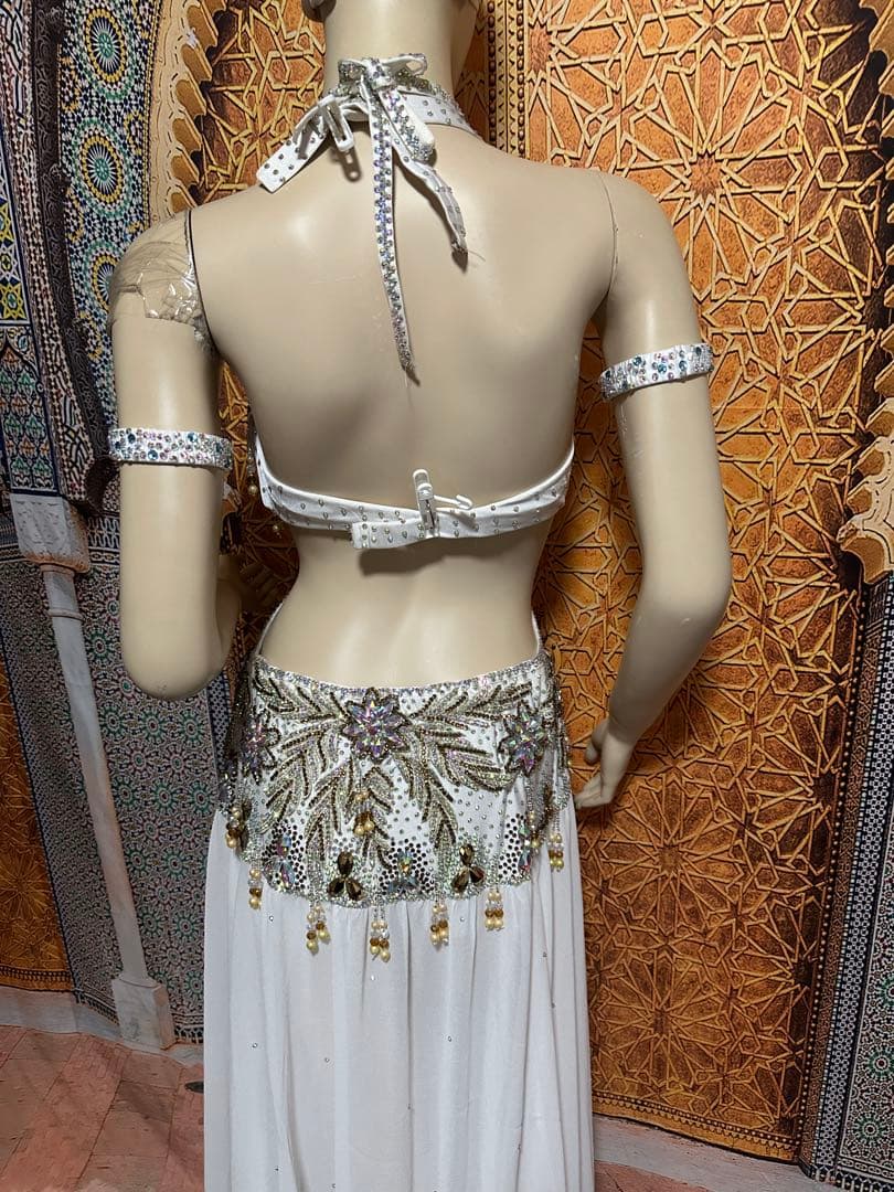 ベリーダンス衣装yasser ブランド値下げしました 50000万で