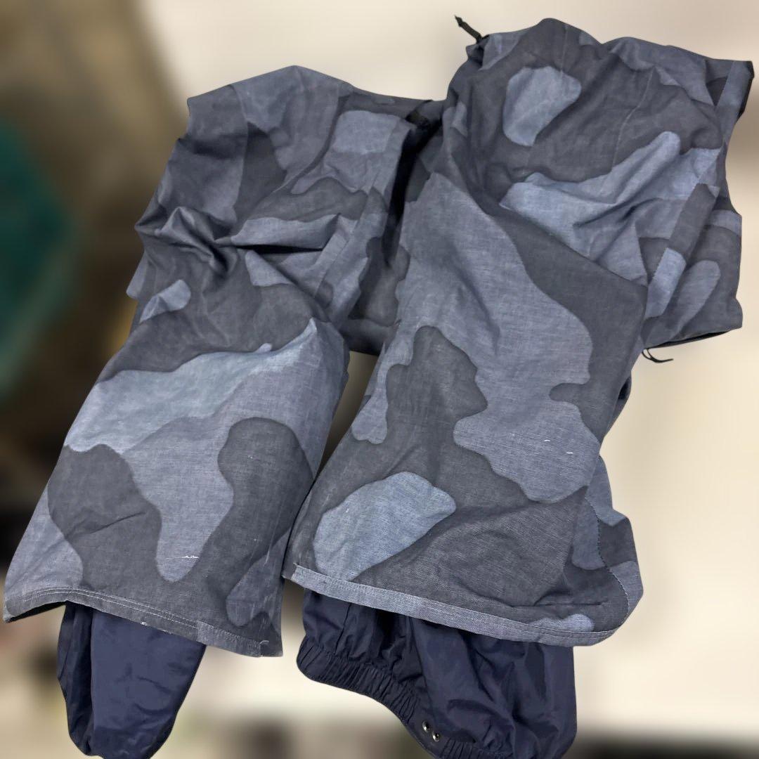 ak BURTON GORE-TEX スノボウェア　Sサイズ