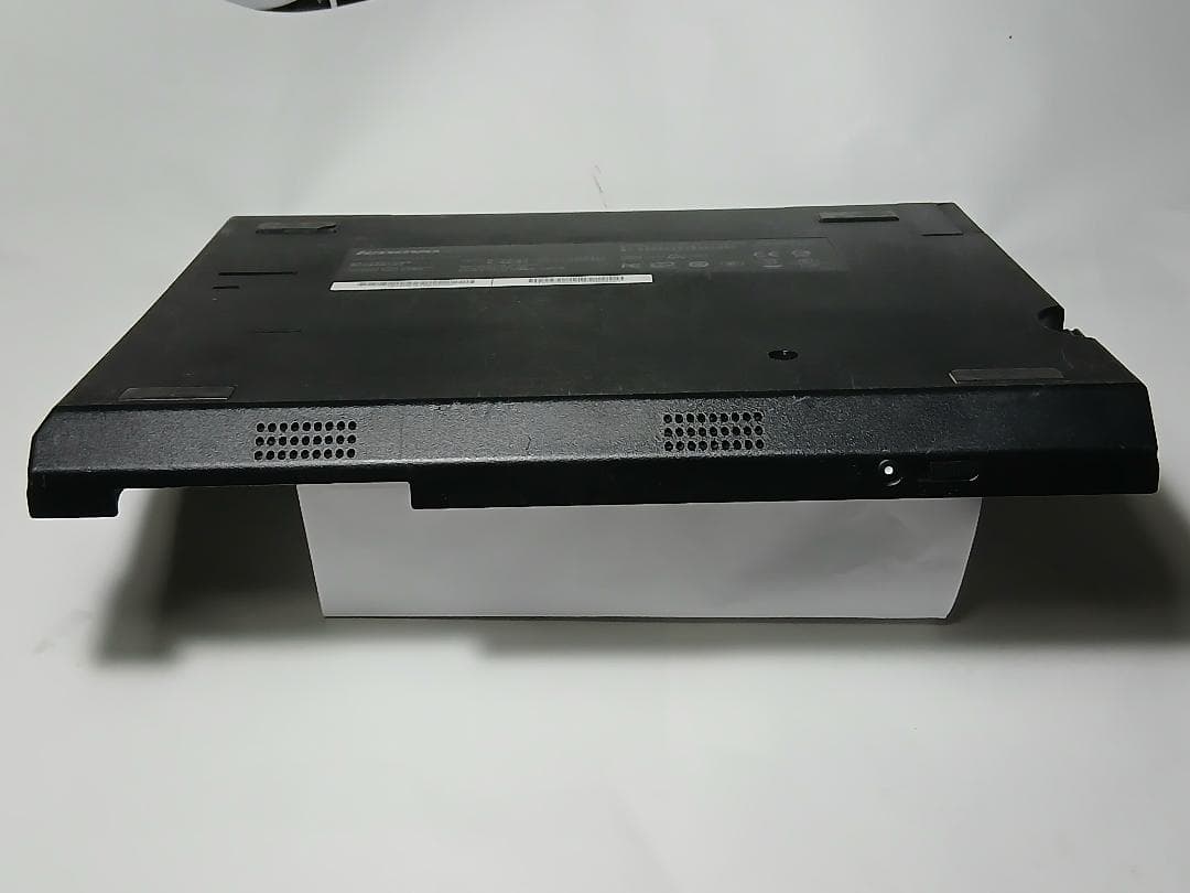 良品thinkpadX201 i5 RAM 8GB ウルトラベース