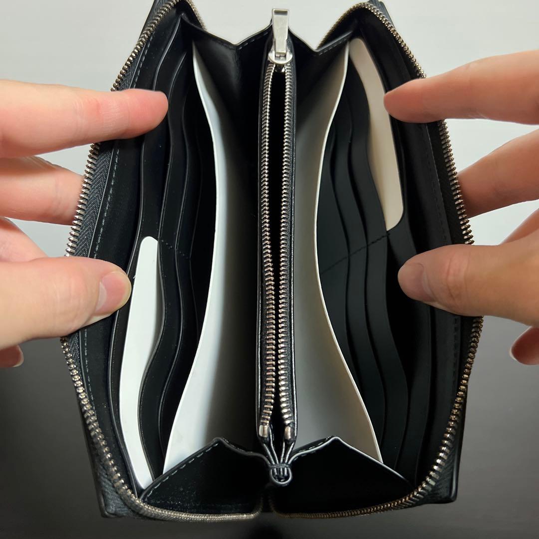 新品未使用 BOTTEGA VENETA カセット ジップアラウンドウォレット