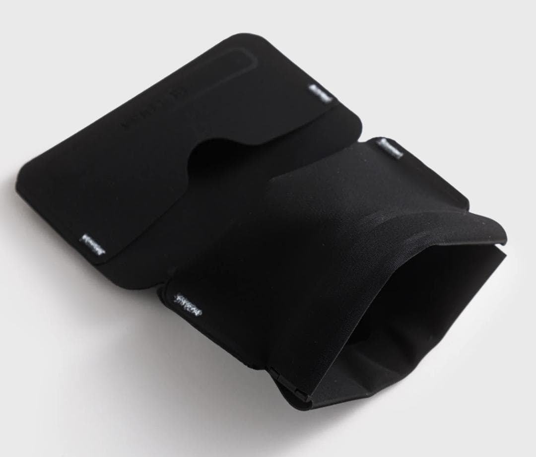 【新品】RE:FORM® RE:01 ミニマル財布 スリーブ