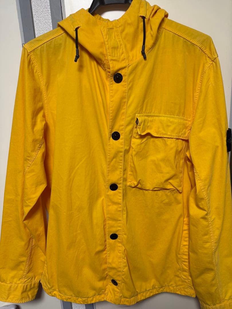 【売り切りたいので値下げ中】ストーンアイランド　マウンテンジャケット Mサイズ