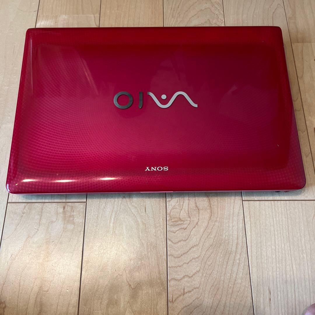 VAIO ノートパソコン　レッド