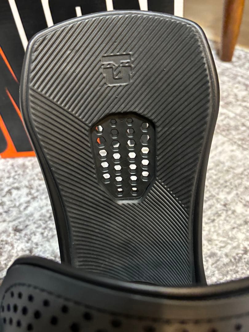 UNION FORCE BLACK サイズM 23/24モデル