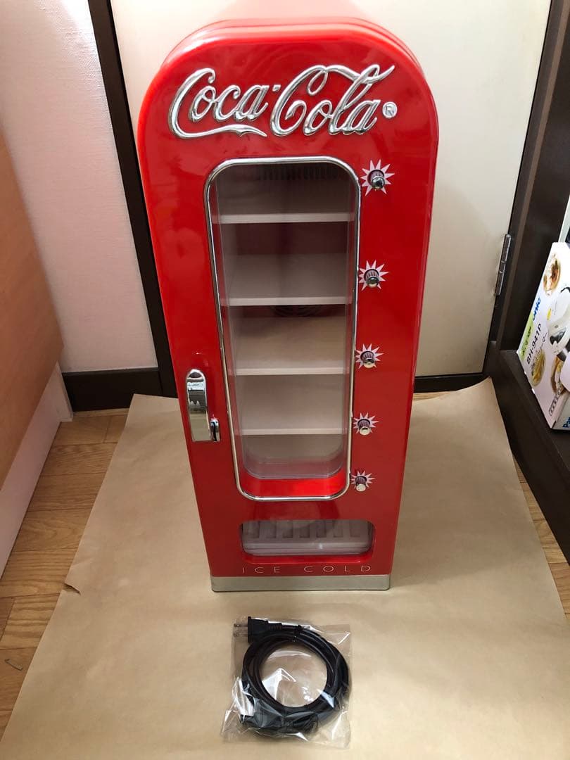 Coca-Cola コカコーラ レトロ調 自動販売機型冷蔵庫 CVF18-G