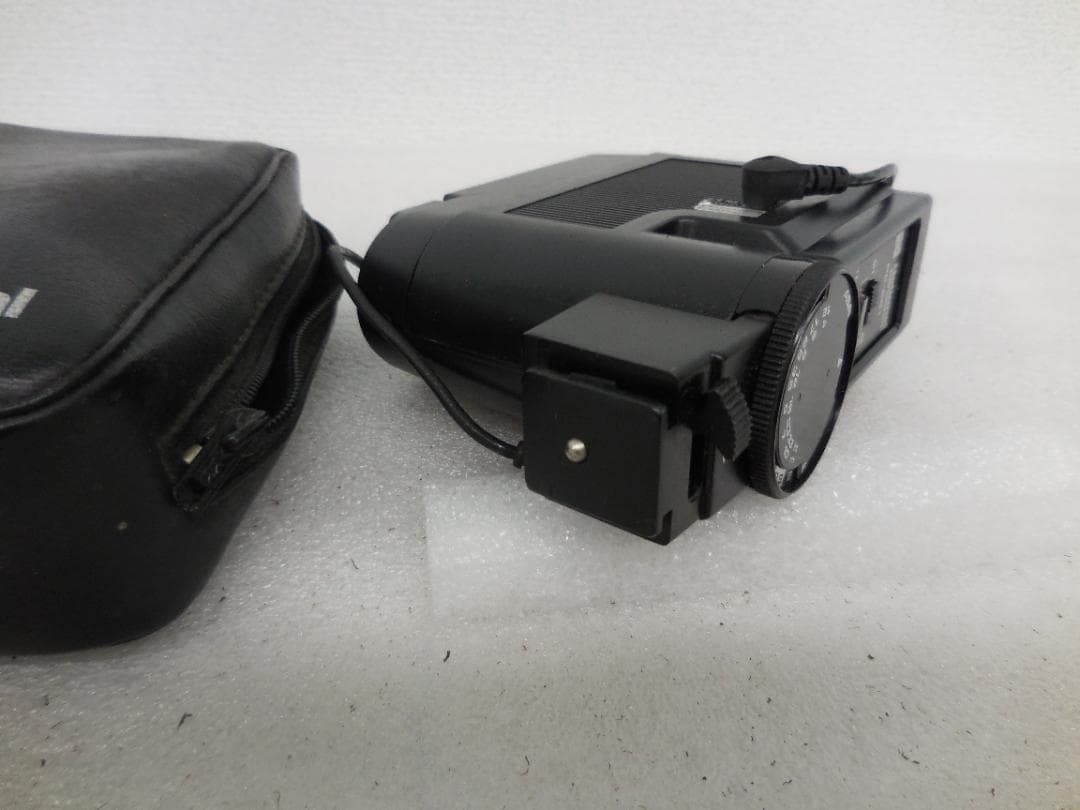 OLYMPUS　カメラ　三脚　フラッシュ　セット　中古品