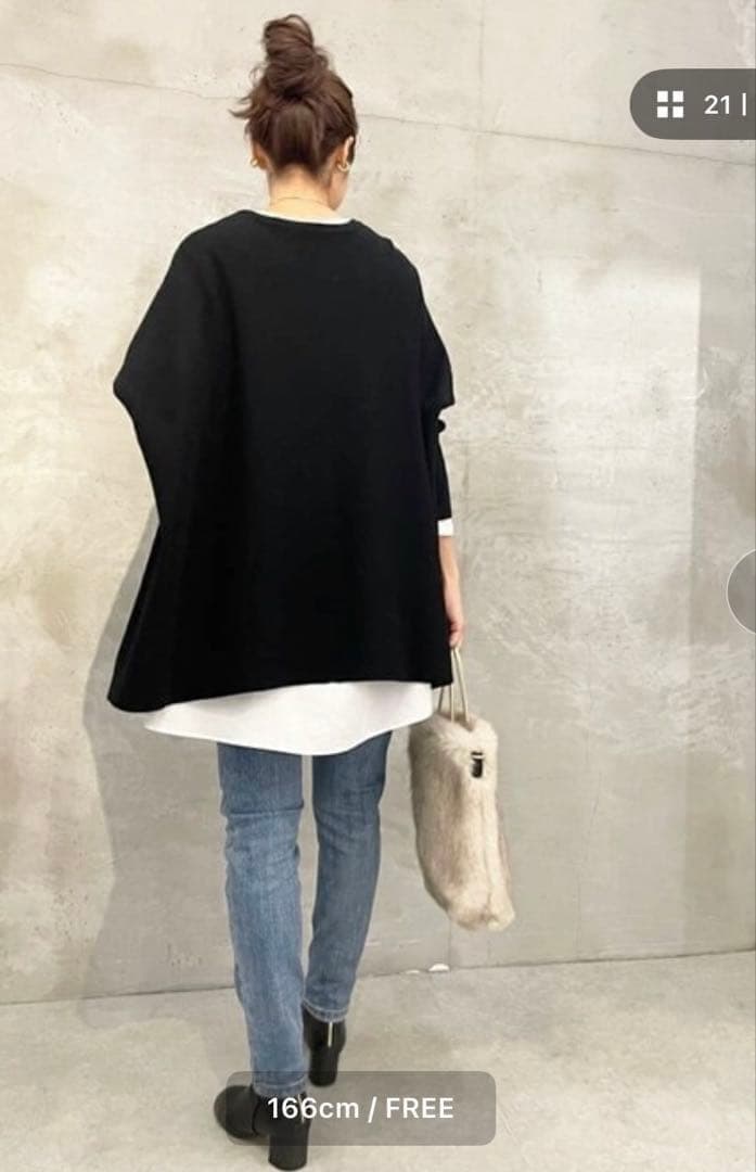 【美品】ビアズリー　ビッグショートクルーネックニット　ブラック