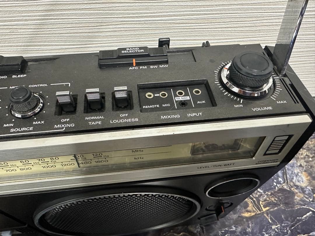 美品！動作品TRK-5240 ラジカセHITACHI/日立FM/SW/MWラジオ