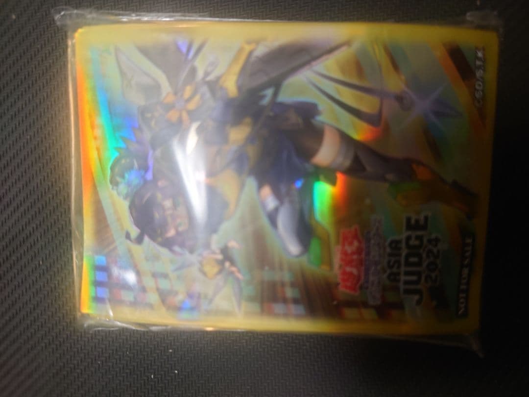 遊戯王　未開封　公式　海外　リトルナイト　スリーブ70枚