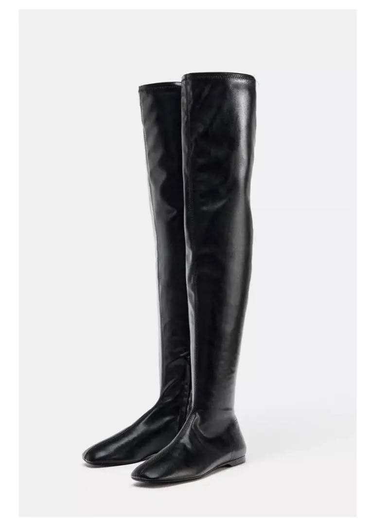 ZARA ニーハイブーツ