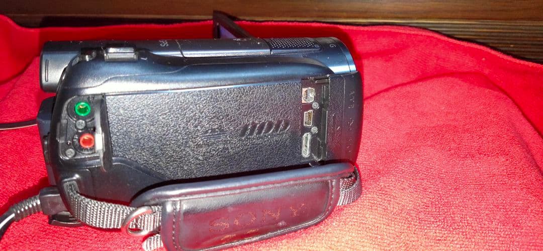 美品！SONY HDR-XR520V ハイビジョン HDDビデオカメラ