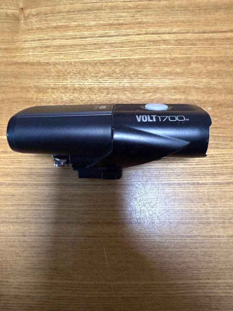 キャットアイ VOLT1700