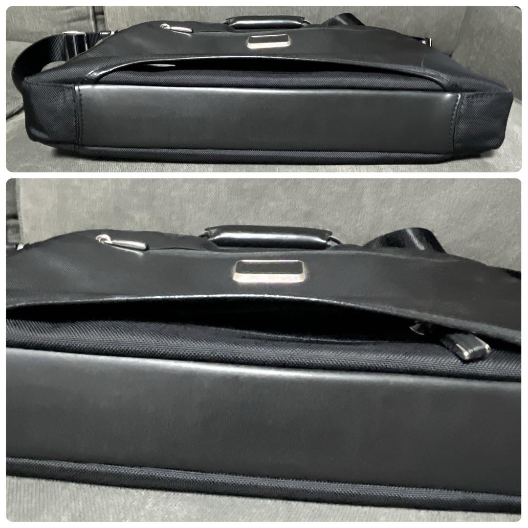 TUMI トゥミ　255001D2 ARRIVE ハミルトン スリム ブリーフ