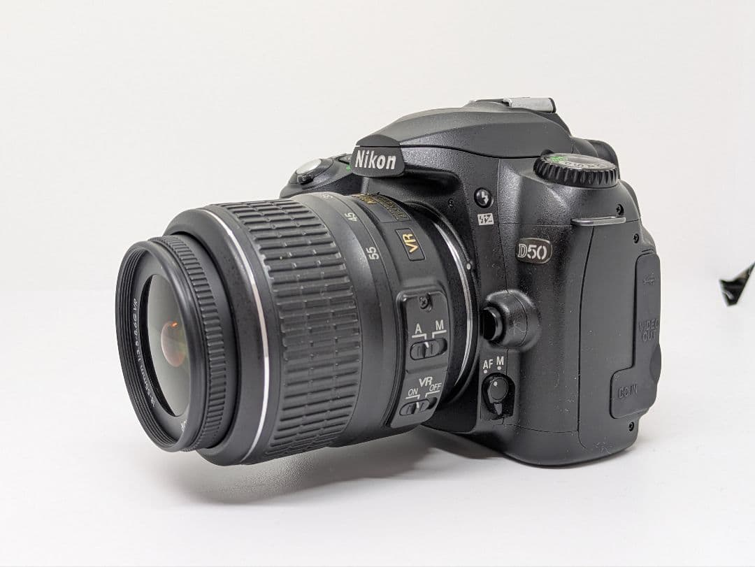 1月30日限定価格♪Nikon D50 AF-S 18-55mm VR セット