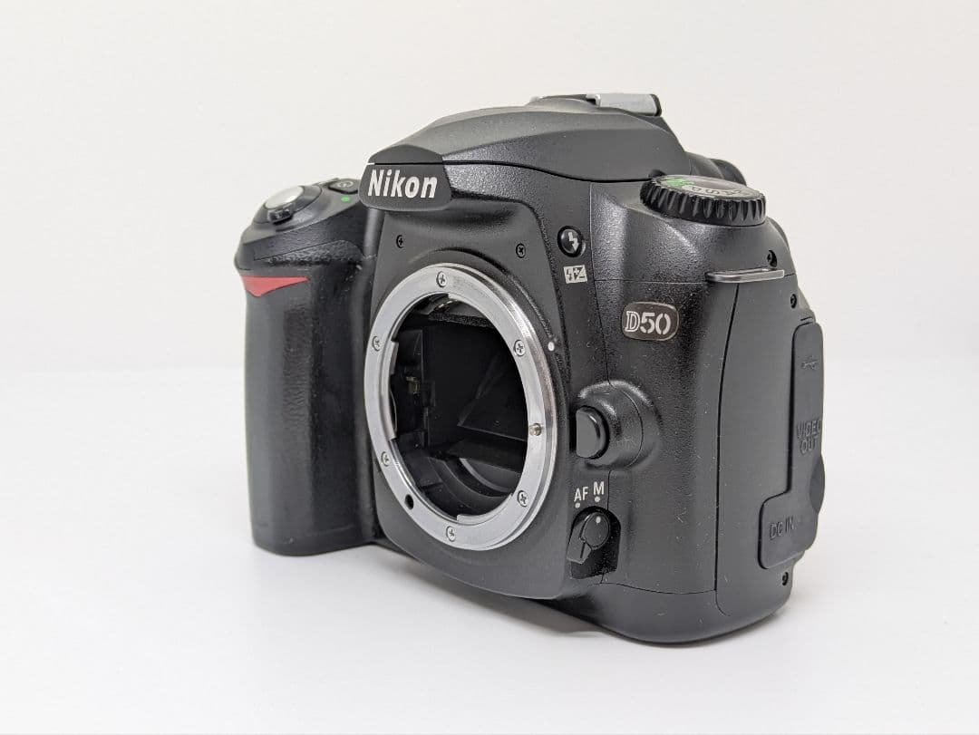 1月30日限定価格♪Nikon D50 AF-S 18-55mm VR セット