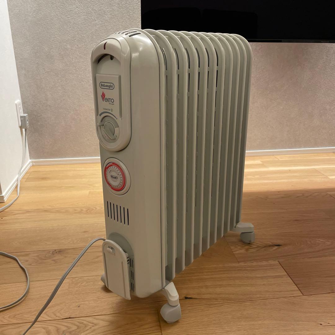 【限定SALE】デロンギ　ヴェント　オイルヒーター