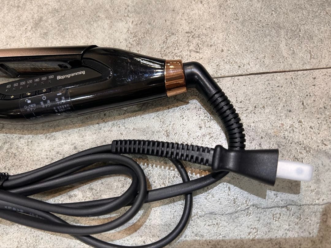 ヘアビューロン 4DPlus ストレート リュミエリーナ《正規品》