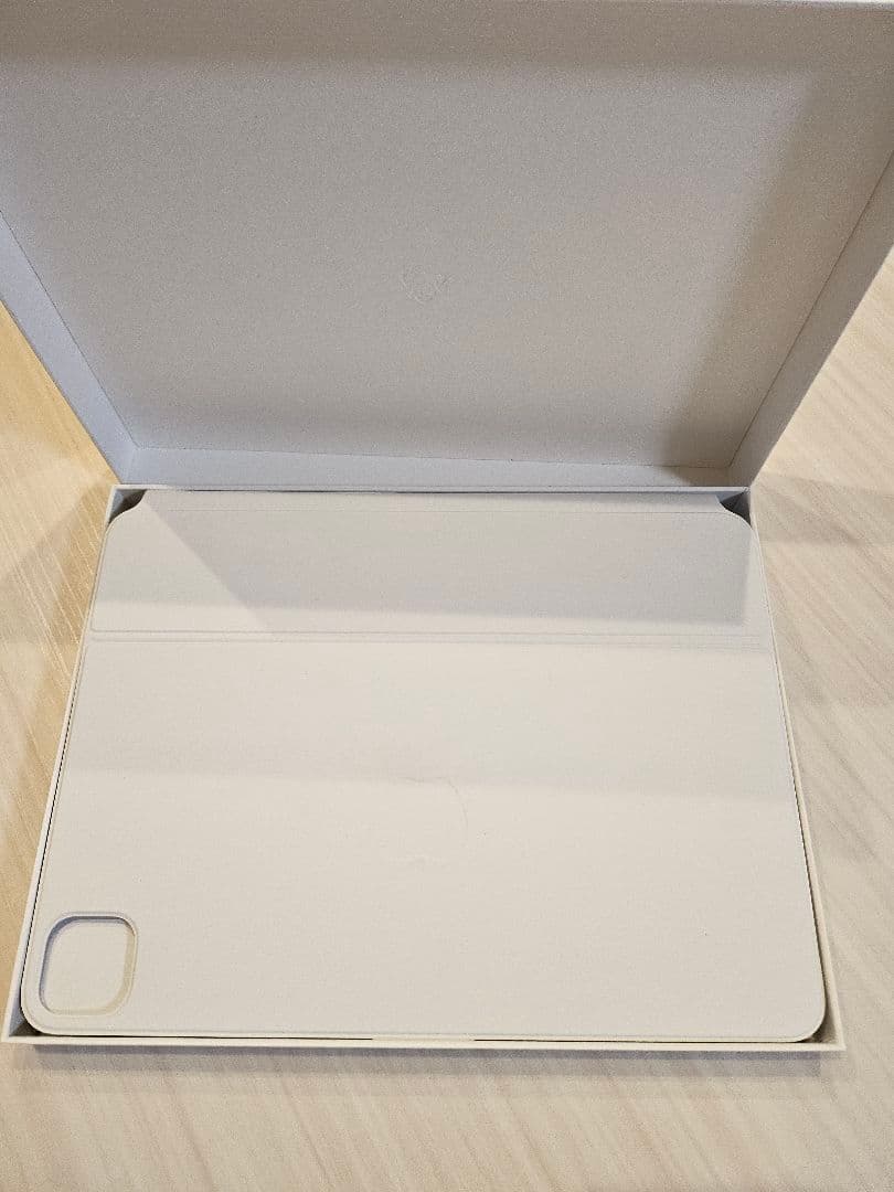 【未使用品】Apple純正品 iPad Magic Keyboard ホワイト