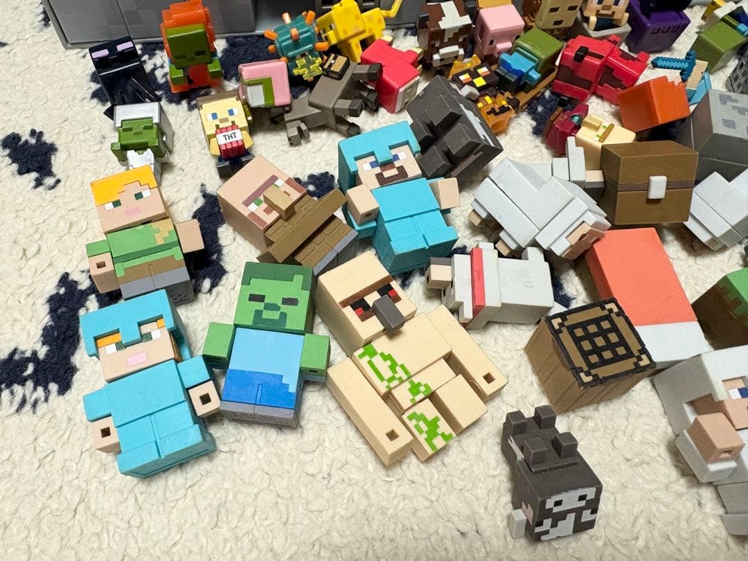 Minecraftマインクラフト マイクラ フィギュア まとめ売り 収納ケース