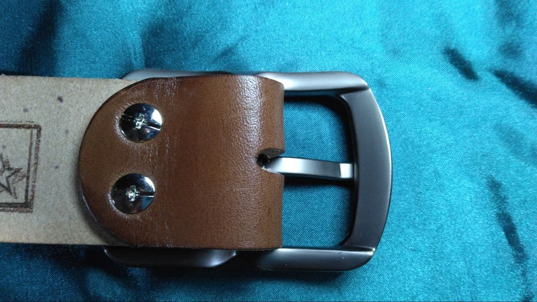 昭南ベンズレザーツタ＆フラワースタッズベルトチョコ　穴開け加工済み　即納可