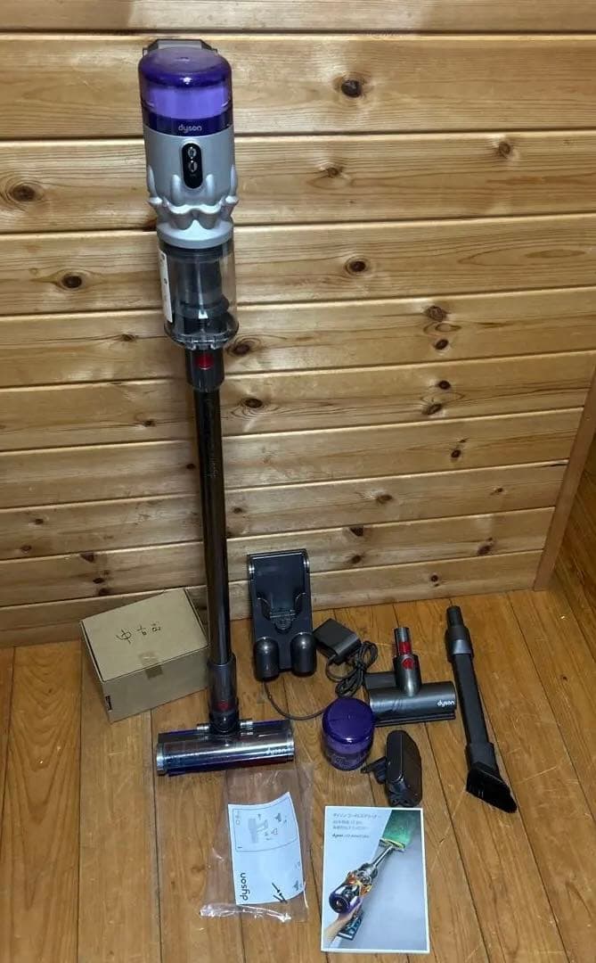 Dyson マイクロ1.5kg pro スティッククリーナー 本体とスタンド