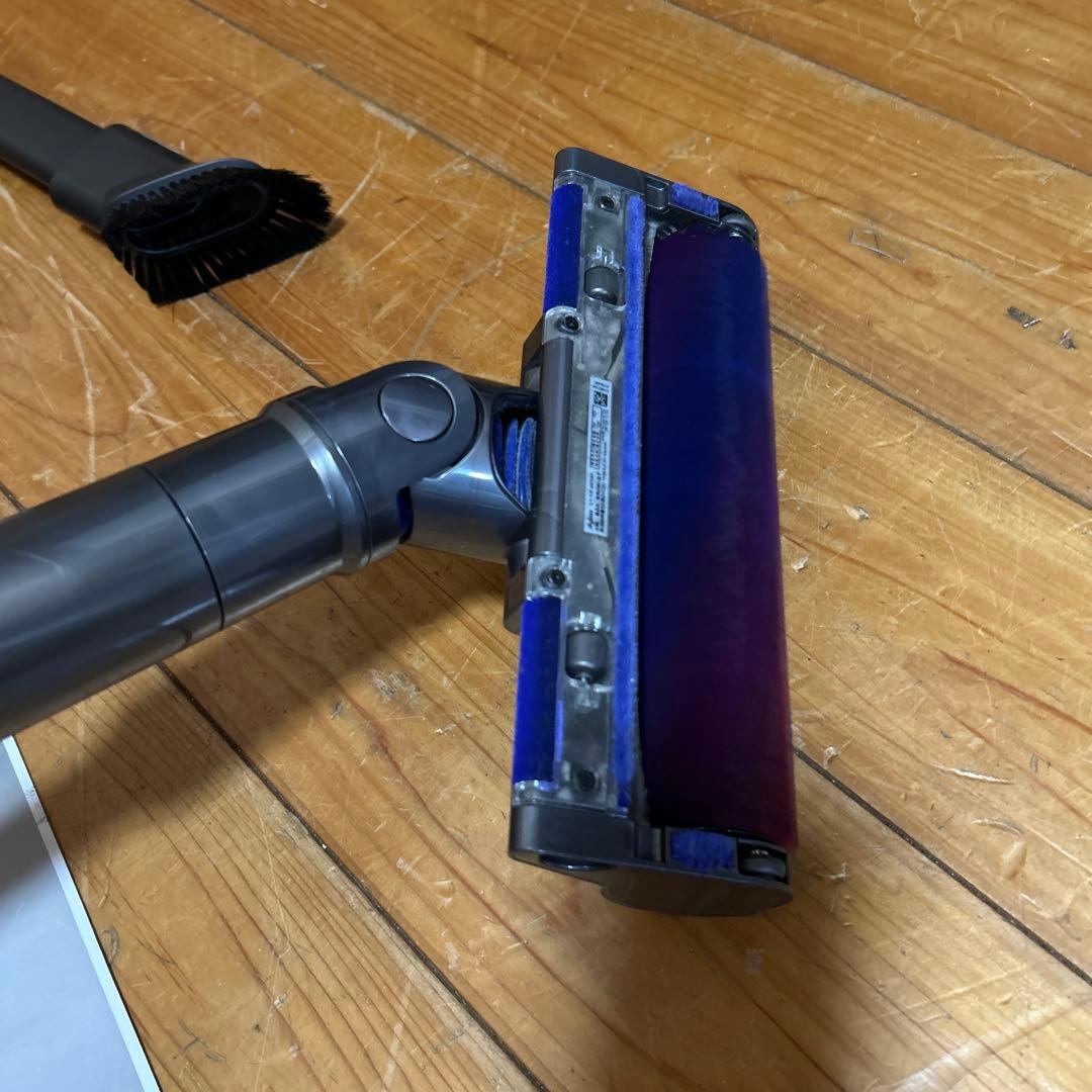 Dyson マイクロ1.5kg pro スティッククリーナー 本体とスタンド