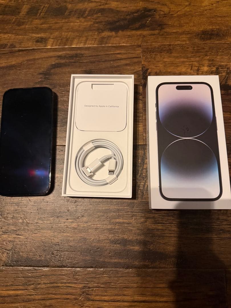 R*e様 Apple iPhone 14 Pro スペースブラック 本体　512