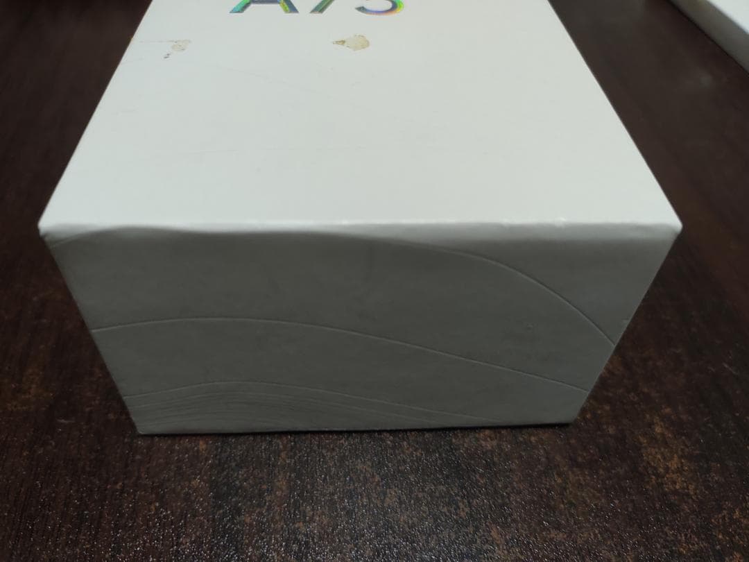 OPPO A73 本体 充電器付き