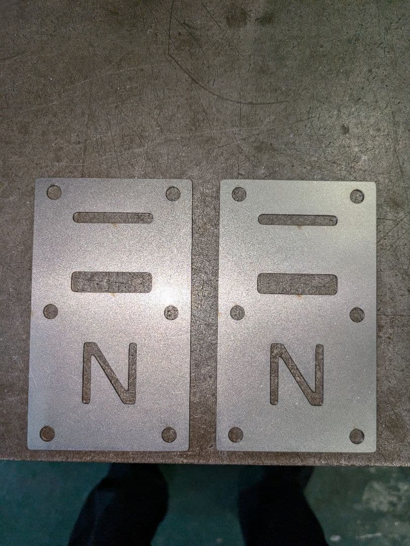 N-VANインナーメッシュパネル 片側のみ　1.6ミリ　無塗装品