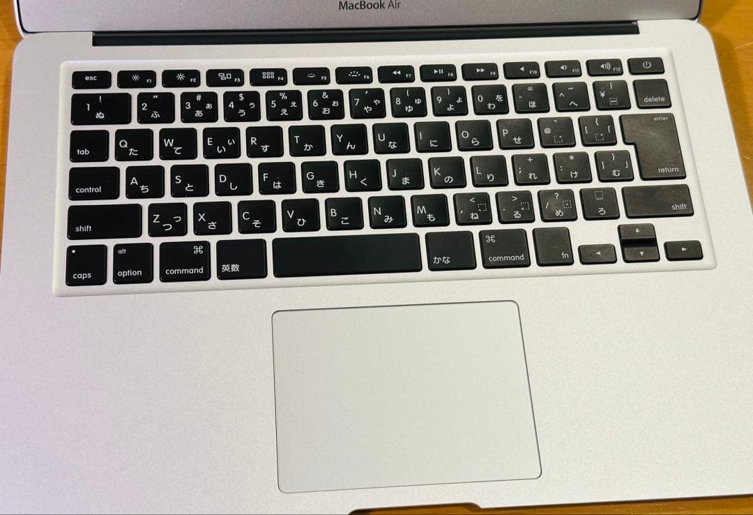 MacBook Air 13インチ 2017 128GB 箱、付属品、おまけ付き