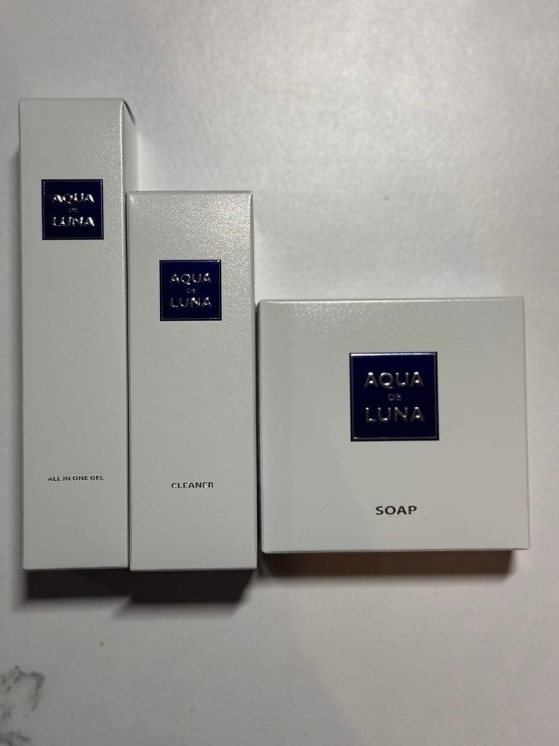 値下げしました‼️アクアドルナ スキンケアセット※泡立てネットのおまけ付き