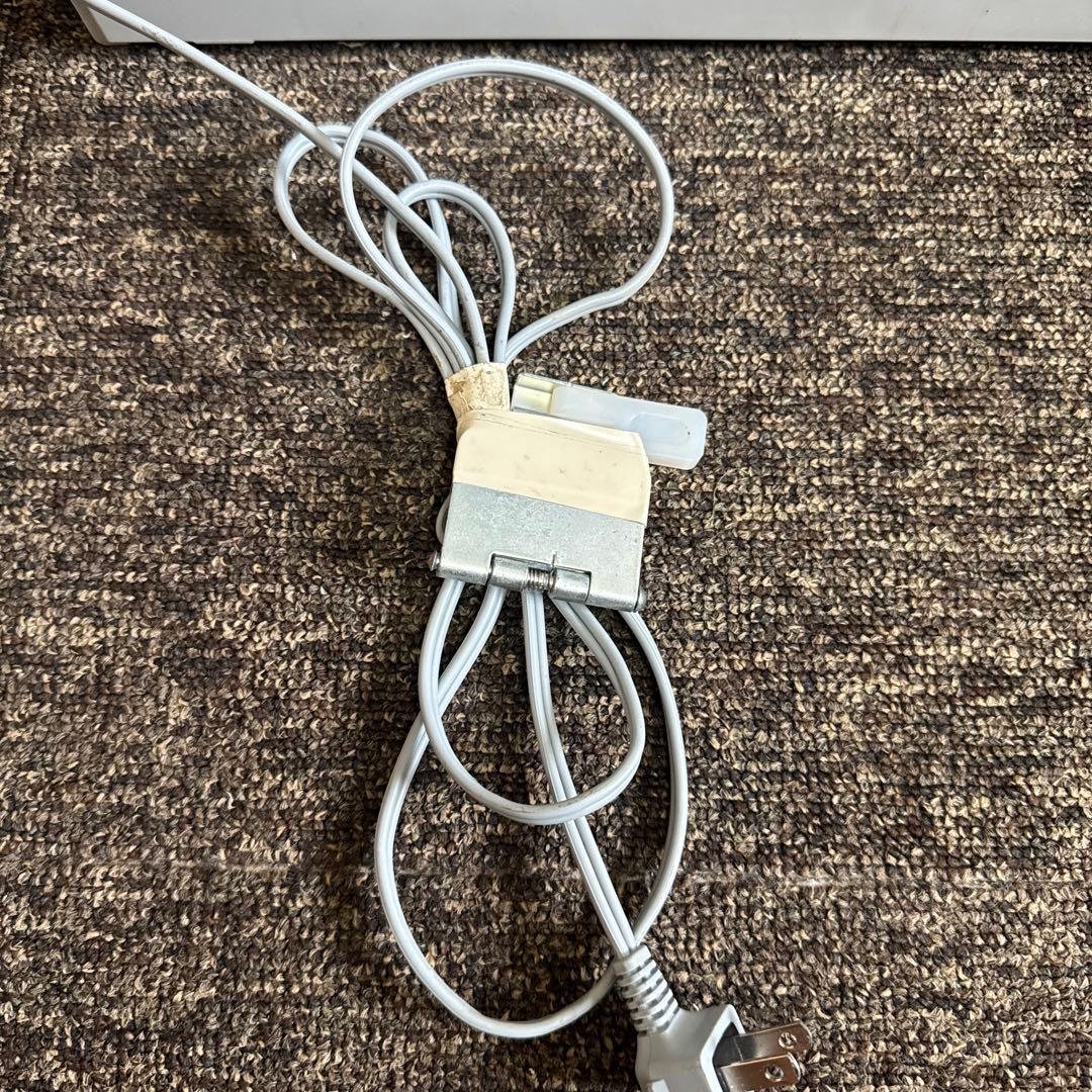 コロナ ルームエアコン　ウインド形冷房専用　CW-F1623R 2023年製