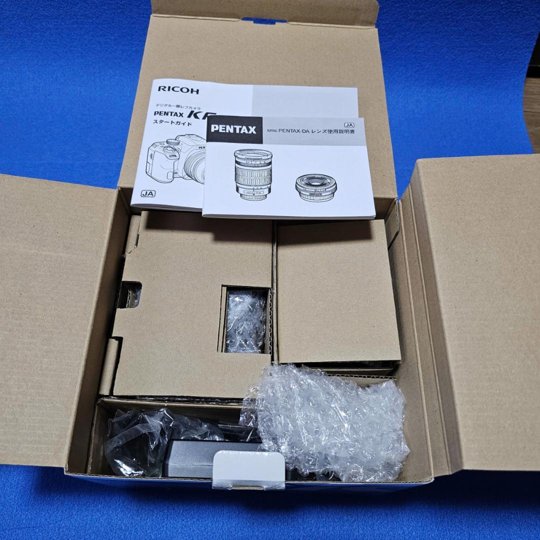 デジタルカメラ PENTAX KF DAL18-55WR