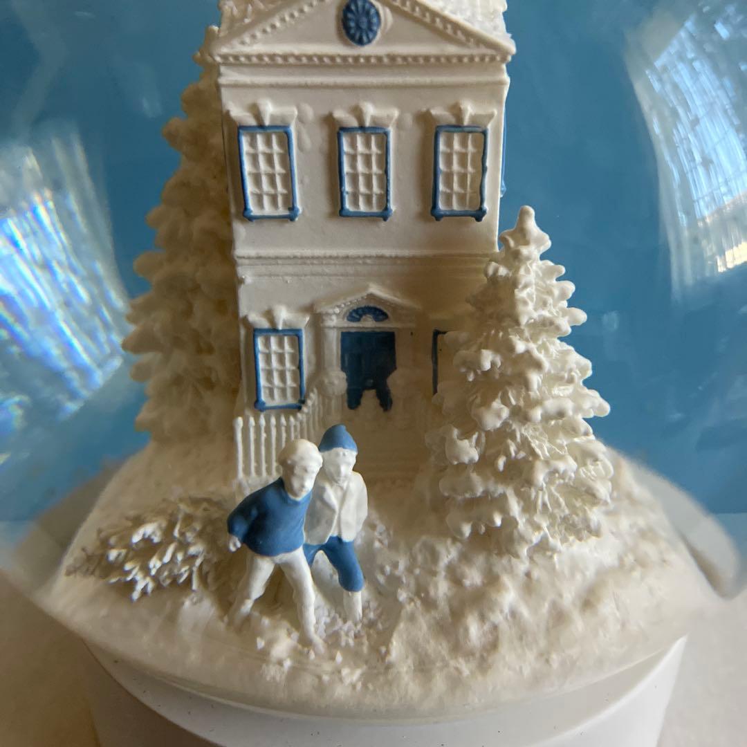 ウェッジウッド スノードーム